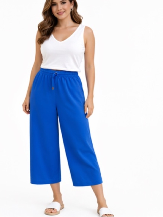 Iseegz Pants - NWT Blue Cropped Track Pants